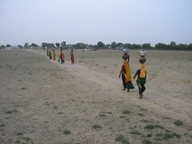 long run for women to fetch drinking water